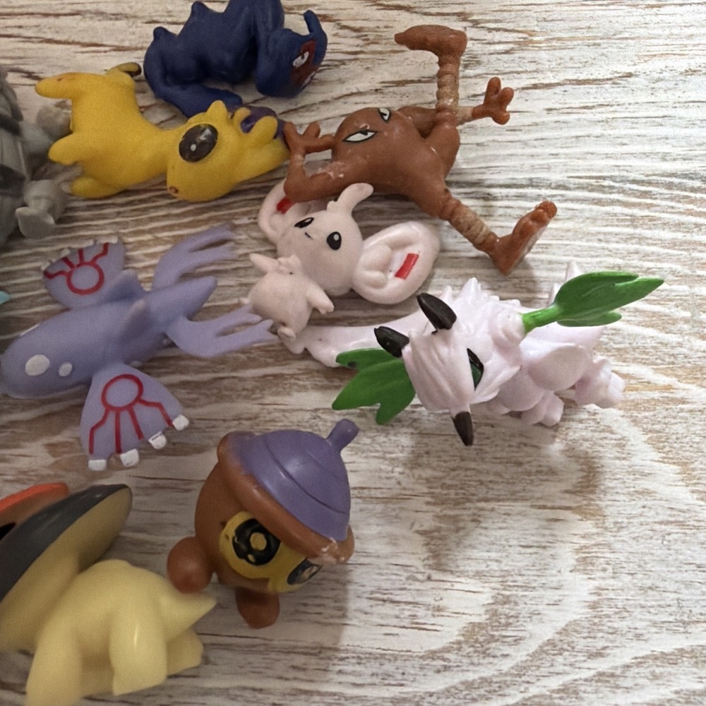 Pokemon China Mini Figure Lot Gacha Toys - Picture 5 of 16